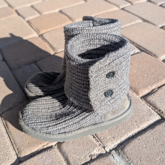 UGG Australia Classic Cardy Knit Boots Kids Size 13 - Picture 3 of 8
